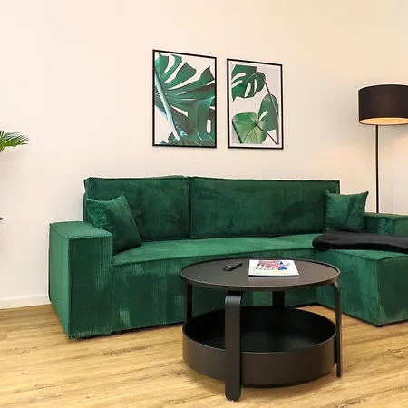 Lightplace - Moderne In - Balkon - Netflix - Am Kanal