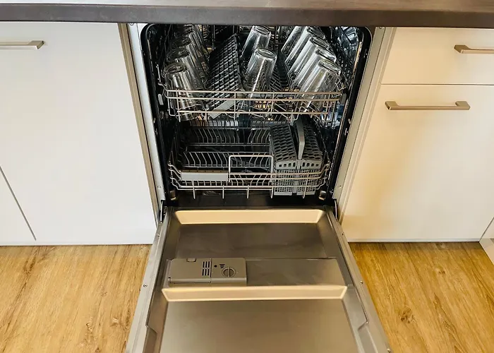Lightplace - Moderne In - Balkon - Netflix - Am Kanal Appartement *