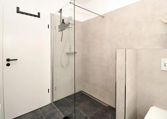 Lightplace - Moderne In - Balkon - Netflix - Am Kanal Appartement *