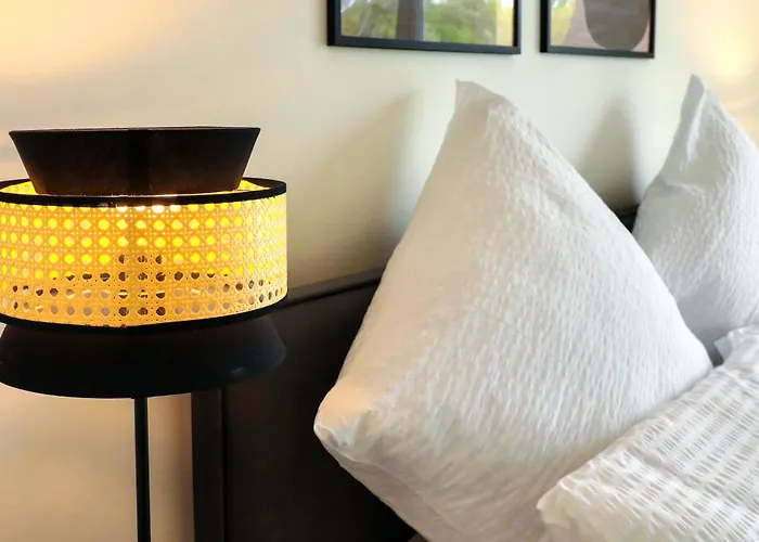 Lightplace - Moderne In - Balkon - Netflix - Am Kanal Appartement