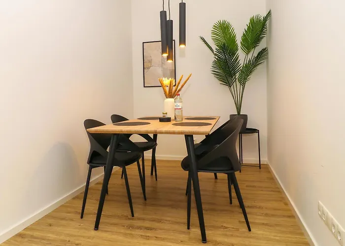 Lightplace - Moderne In - Balkon - Netflix - Am Kanal Appartement