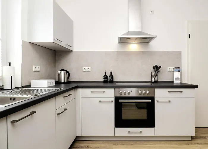 Lightplace - Moderne In - Balkon - Netflix - Am Kanal Appartement